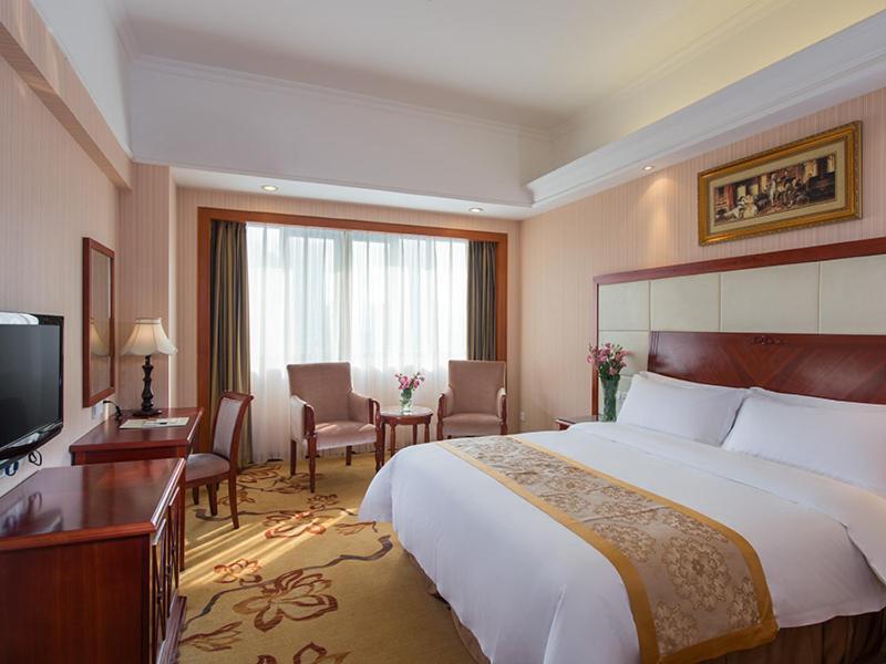 Vienna Hotel Foshan Nanhai Avenue Branch Экстерьер фото